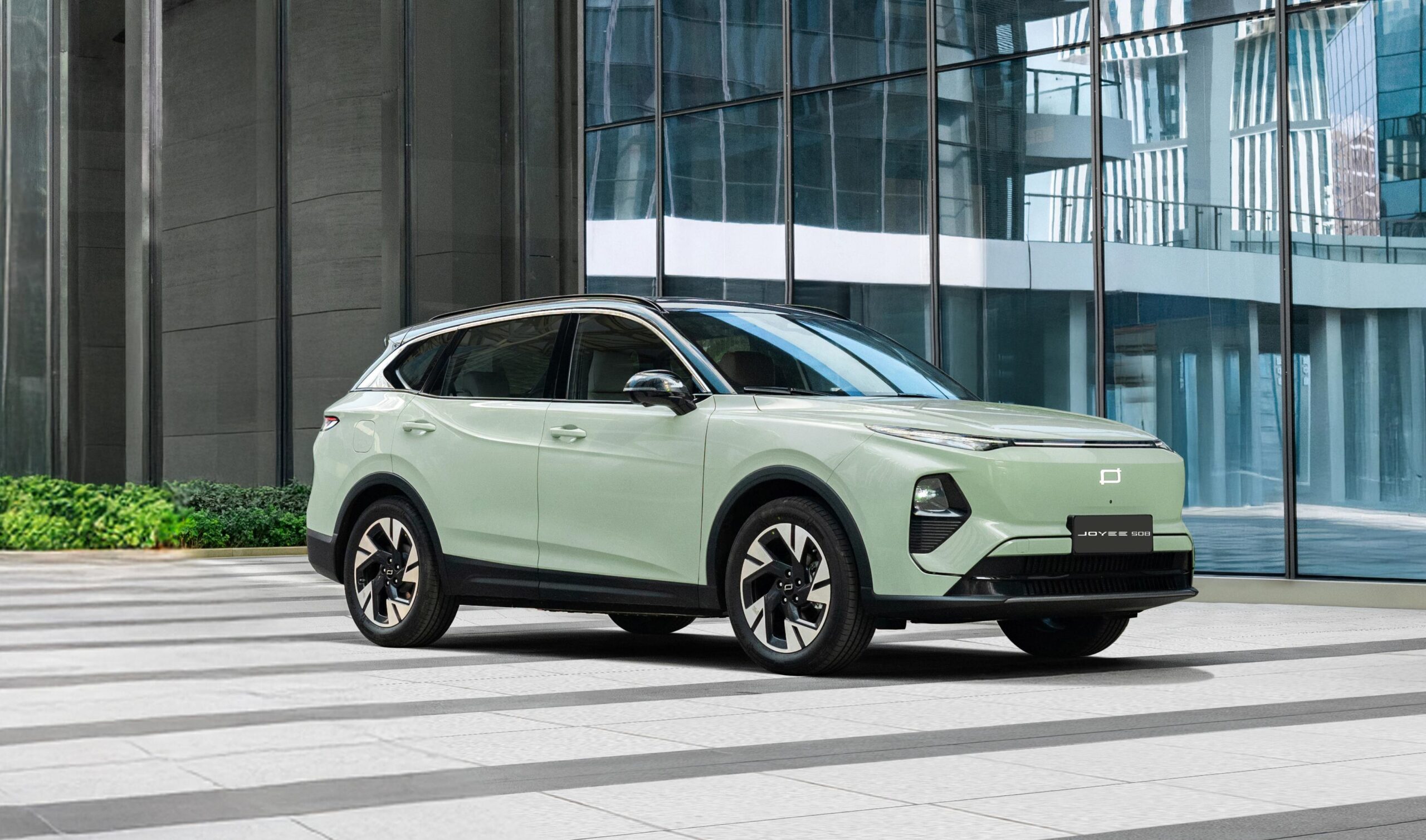 Bestune JOYEE S08 Hybrid Electric SUV